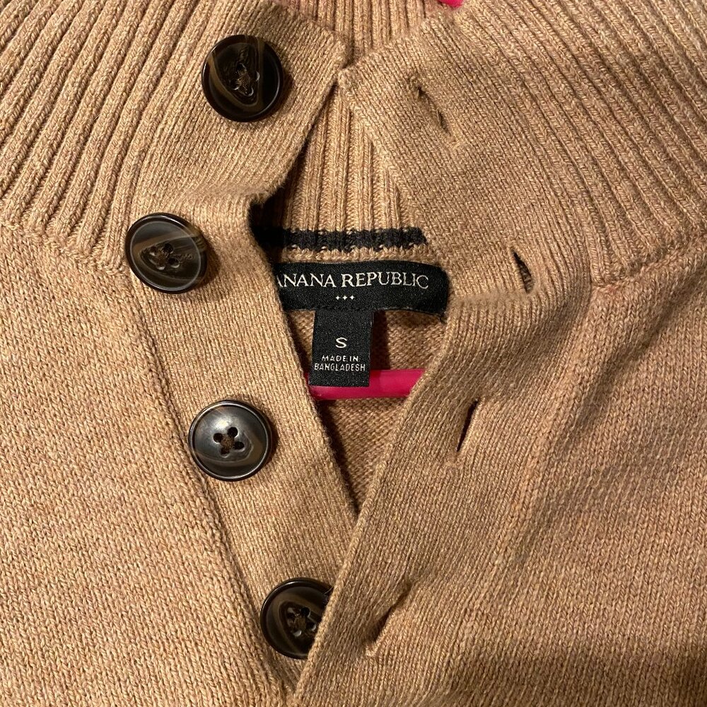 Banana Republic sweater